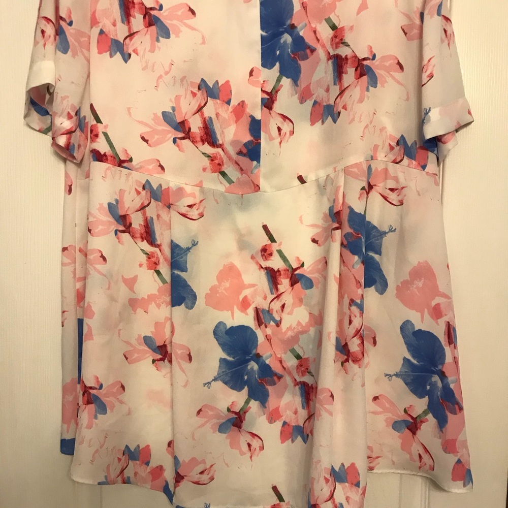 Blouse - Picture 4 of 4